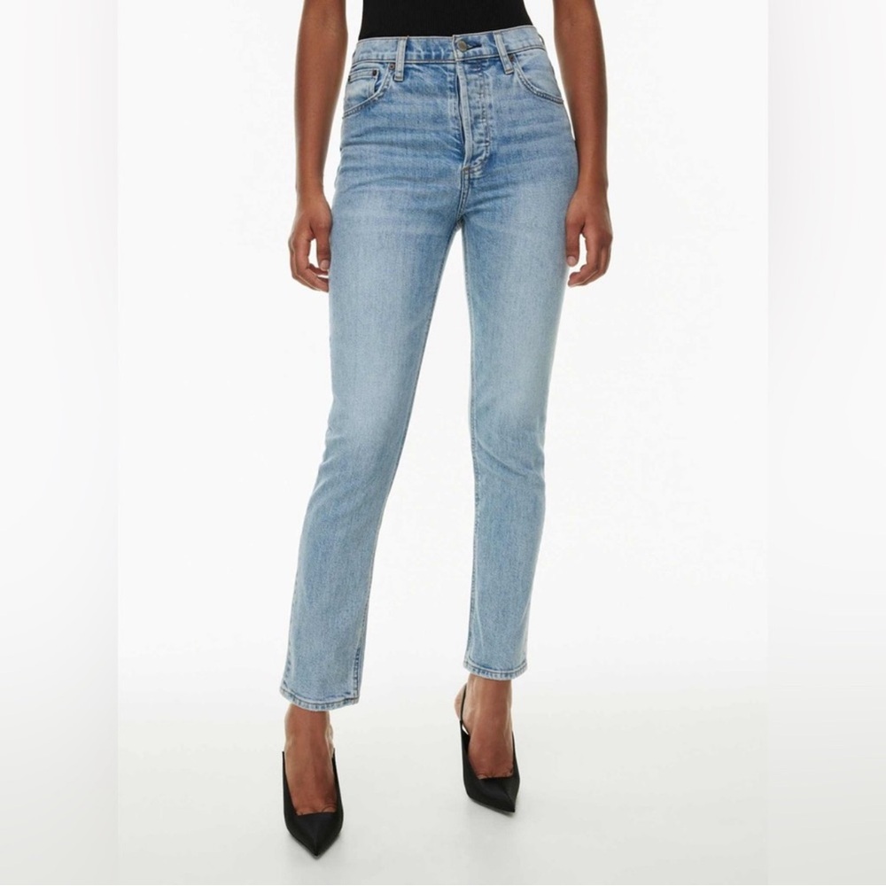 Aritzia Denim Forum the Yoko high rise slim blue jeans, size 24
